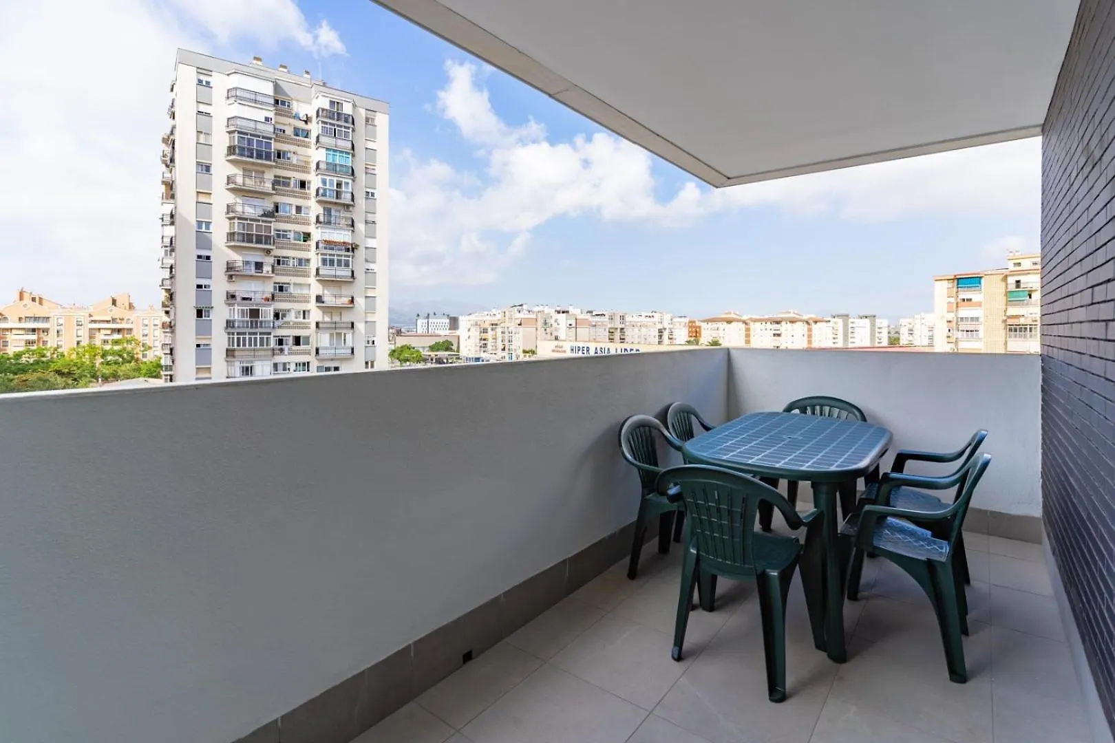 Guestready - Sunny Seaside Escape In Malaga Apartment Spain